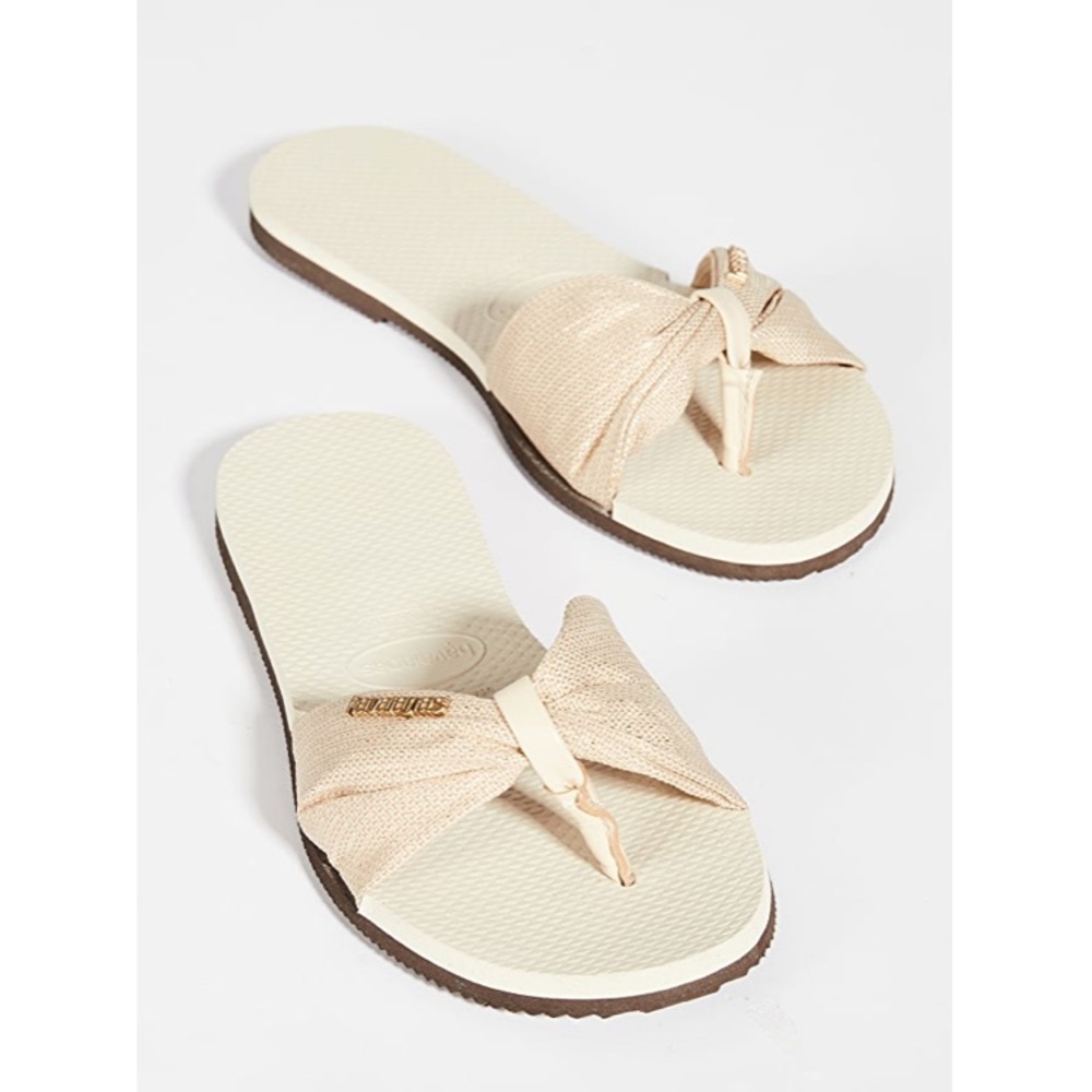 Ivory St. Tropez Havaianas sandals